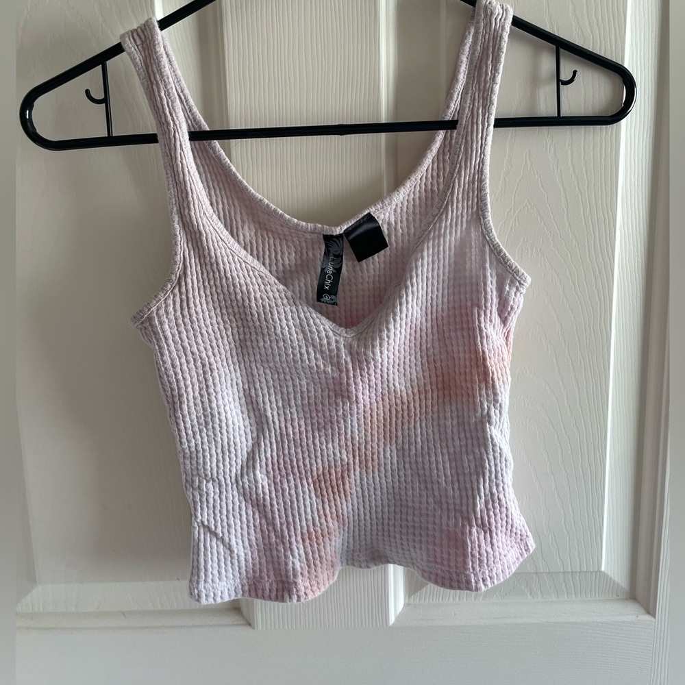 Peach Pink White Cropped tank